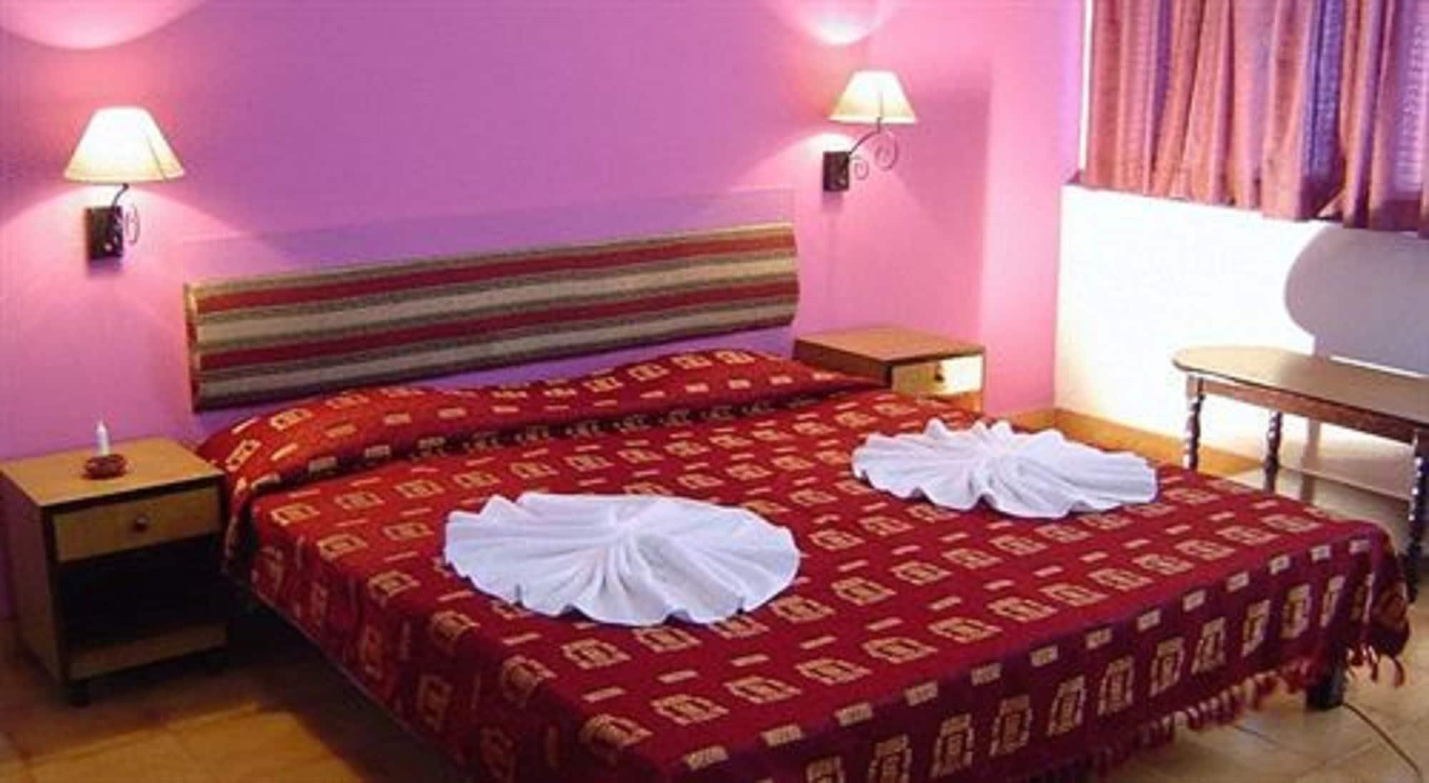 Alor Holiday Resort Calangute Exterior foto
