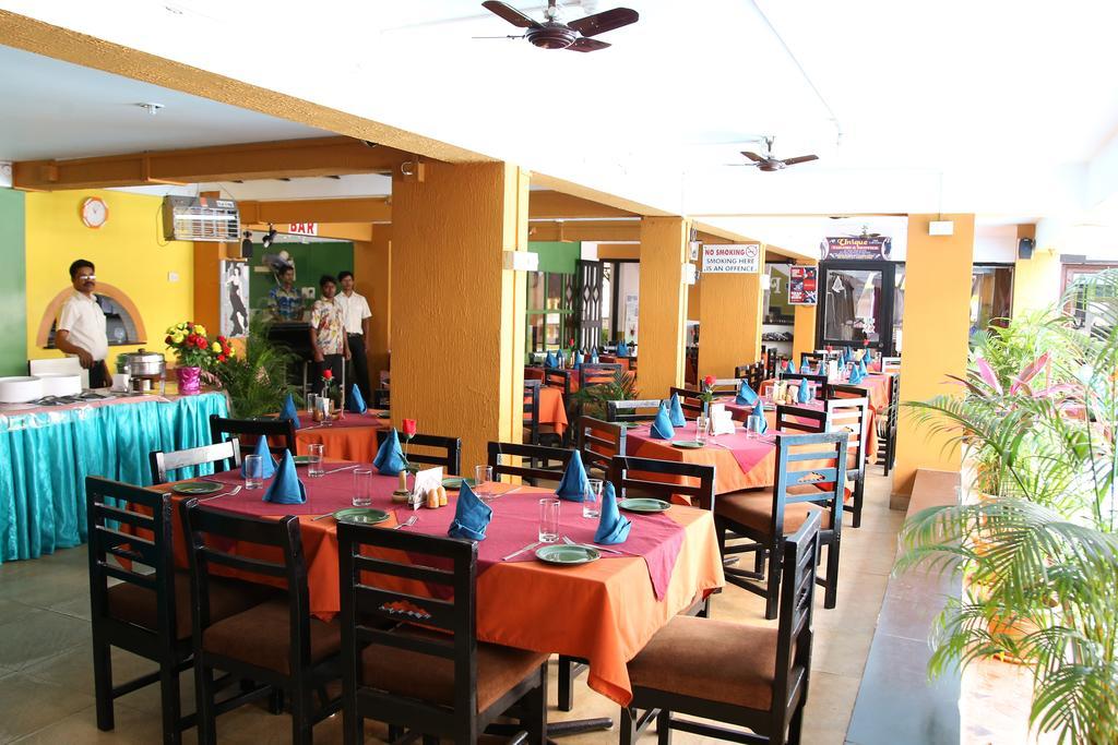 Alor Holiday Resort Calangute Exterior foto